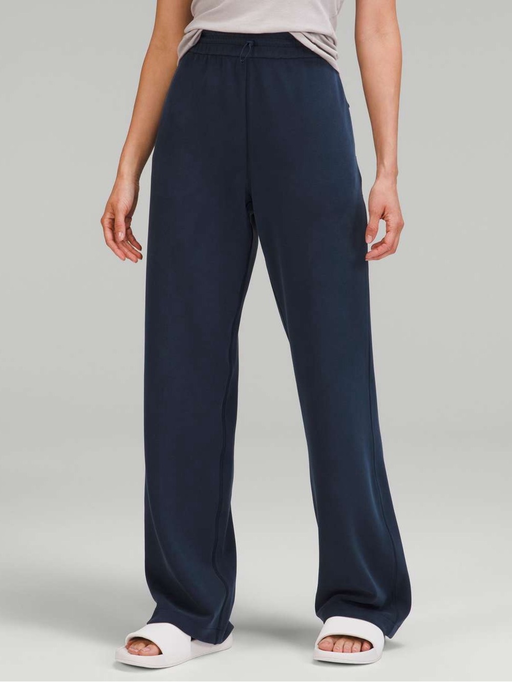 Lululemon Softstreme High-Rise Pant
True Navy - Picture 1 of 14